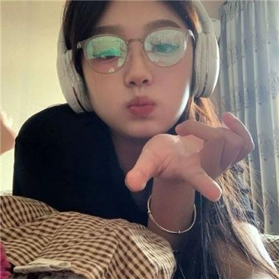 鸣鸟不飞：乌云密布